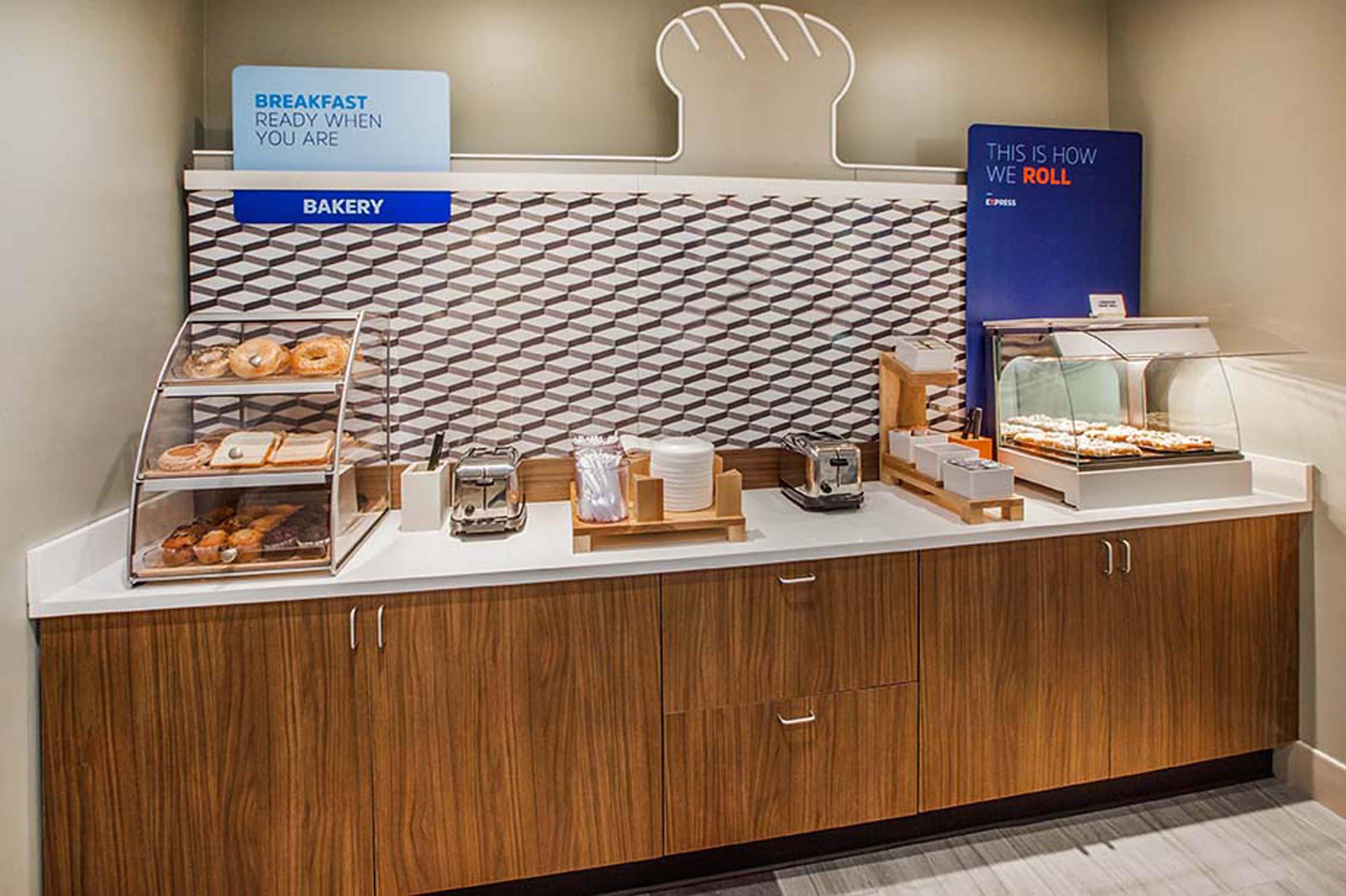 Holiday Inn Express & Suites Fond Du Lac By Ihg Eksteriør billede