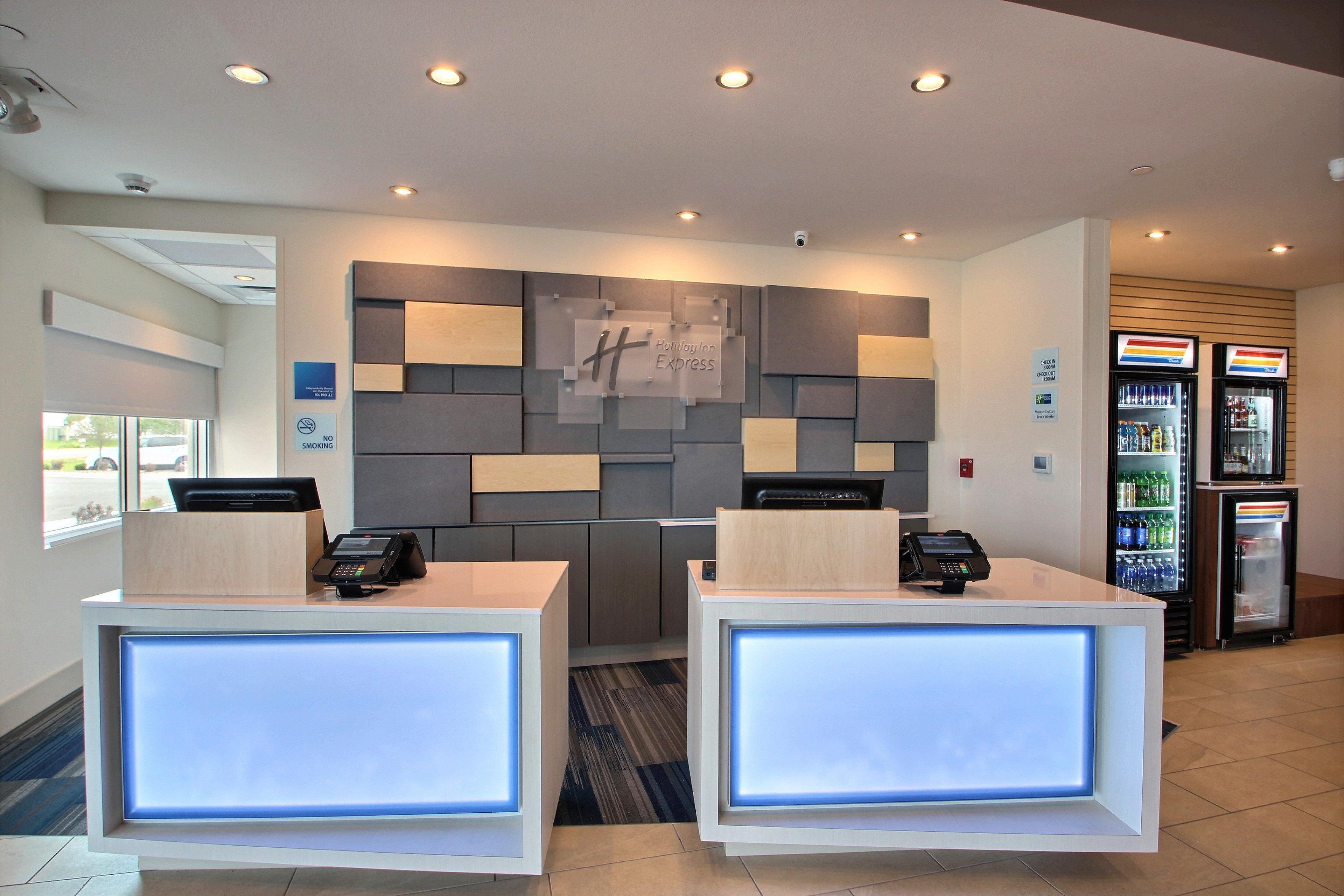 Holiday Inn Express & Suites Fond Du Lac By Ihg Eksteriør billede