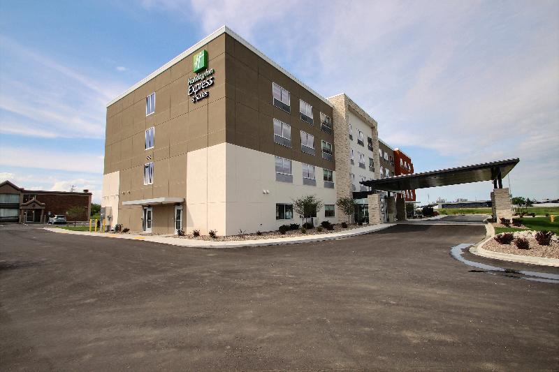 Holiday Inn Express & Suites Fond Du Lac By Ihg Eksteriør billede
