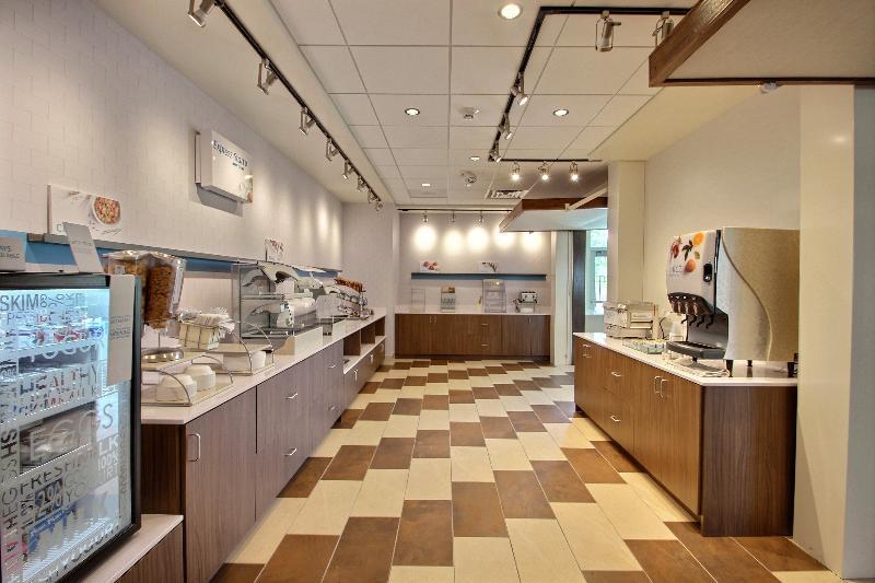 Holiday Inn Express & Suites Fond Du Lac By Ihg Eksteriør billede